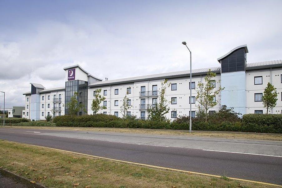Premier Inn London Enfield Eksteriør bilde